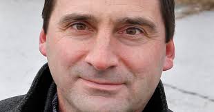 Former Live Well Financial CEO used alleged bond scheme as 'a  self-generating money machine,' prosecutor says