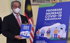 Malah, dua buah syarikat berkaitan kerajaan (glc). Bernama Malaysia Mulakan Program Vaksinasi Covid 19 Pada 26 Feb