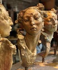 Pam Stern, Ceramic figurative sculptures