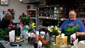 We take you around lawton to find out what it's like to call it home. Florists Preparing For Valentine S Day Duncanbanner Com