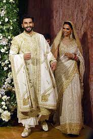 This Bollywood Actress Wore Not 1 But 5 Jaw Dropping Wedding Outfits Indian Wedding Outfits Wedding Dresses Men Indian Indian Bridal Outfits