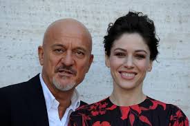 Bentornato Presidente, le foto del cast