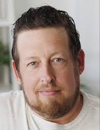 Robert Baumann's Instagram, Twitter & Facebook