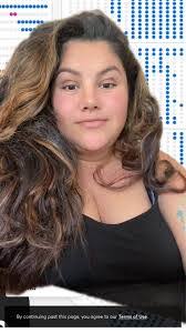 Bobbie Poe's Instagram, Twitter & Facebook