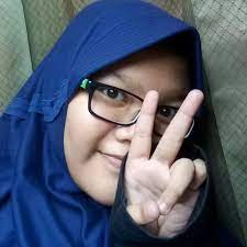 Seniman yulia brodskaya, meninggalkan cara konvensional itu dan melukis dengan kertas. Teknik Mengolah Kertas Dengan Cara Memotong Kertas Yang Kemudian Ditempel Sehingga Membentuk Brainly Co Id