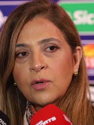 Leila Pereira diz que Palmeiras não terá mais reforços e confia em  permanência de Abel Ferreira