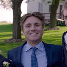 What are some good golf courses in the Newport area for a 10 handicap  golfer?