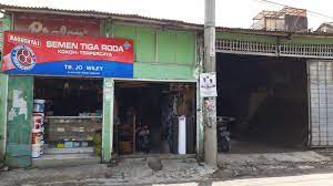Supaya toko bahan bangunan tetap bertahan, perlu cara tersendiri. Banyak Pesaing Toko Toko Kecil Penyedia Bahan Bangunan Kebingungan Kompasiana Com