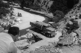 French writers in wartime seem to be touched by the moral turbulence and a inclination to portray evil and the most mortally afraid. Critique Le Salaire De La Peur De Henri Georges Clouzot Critikat