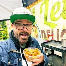 Gillian Ramos's Instagram, Twitter & Facebook