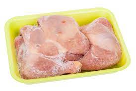 Di questi, lo scongelamento a microonde è il metodo più rapido. Scongelare Il Pollo Velocemente Il Metodo Piu Semplice Lolnews