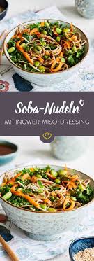 Leicht Und Knackig Veggie Sommerrollen Mit Mango Dip Rezept Soba Nudeln Miso Dressing Edamame Rezepte