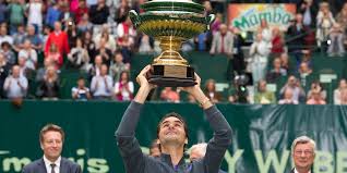 Für roger federer ist das tennisturnier in halle bei der 18. Halle To Be Held Without Fans This Year Federer Agrees To Play 2022 Event