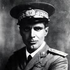 AccaddeOggi Il 3 luglio del 1970 arrivava, al 36° Stormo, il 1° F-104S,  velivolo che ha segnato un importante periodo aeronautico e che ancora oggi  è nel cuore di molti #HappenedToday #lanostrastoria #AeronauticaMilitare  #latuasquadrachevola