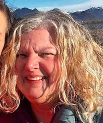 Can anyone recommend a RMT that is good with shoulders? Looking for someone  new as the last place I tried has cancelled my initial appointment twice  now. I would rather pay more