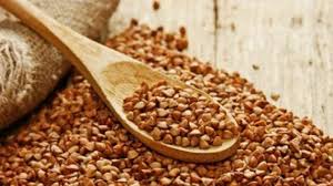 Hrisca este bogata in vitaminele e, b1 si b2, dar si in proteine, carbohidrati, fibre si minerale (fosfor, magneziu, cupru, zinc, mangan, seleniu si fier). 10 Motive SÄ MÄnanci HriscÄ DescoperÄ I Beneficiile