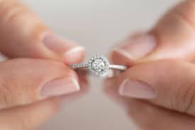 There are some gorgeous stone options that are next time you're in costco or sam's club, stop by the jewelry counter. Walmart Engagement Rings Review Good Bad Or Ugly