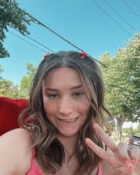 Alyssa Eichten (@alyssaeichten) • Instagram photos and videos