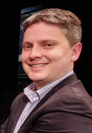 Barrow shipyard MD to retire