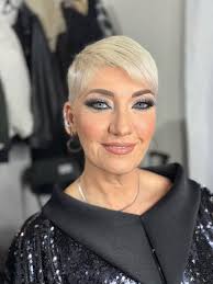Mesc 2025. Esperjenza ohra vera sabiha li tkun backstage grazzi ta  l-opportunita grazzi lil @joico_malta @salonservicesmt tal prodotti li  uzajt fuq backingvocals grazzi @kurtanthonyofficial kif ukoll Jackie Pace  Delicata ta lopportunita li