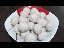 Untuk membuat siomay ikan tenggiri perlu fillet ikan tenggiri yang segar. Resepi Bakso Ikan Tenggiri Enak Resepikek Camored Com