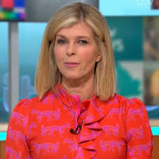 Kate garraway is a married woman. Kate Garraway Sports New Look On Gmb As She Deals With Mystery Eye Injury Manchester Evening News