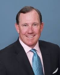 Robert Mcmenamy's Instagram, Twitter & Facebook