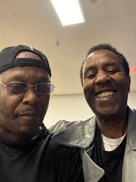 Look who I ran into at the thrift store Anthony Bradshaw, and we talked  about an hour about Martin school and the people that he remembered that I  didn't remember and the