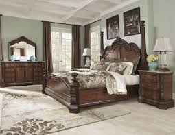 This Dark Cherry Stained Finish Ledelle Poster Bedroom Set Includes The 4 Poster Bed And A 3 D King Bedroom Sets Bedroom Sets Master Bedroom Interior