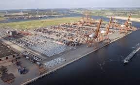 But we're also small and friendly enough that your tutors know your name! Netherlands Best Shipping Maritime Logistics Supply Chain Education And Training
