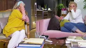 Celebrity gogglebox is returning with some familiar faces about to hit our tv. Celebrity Gogglebox Fans Are Traumatized And Die Out After A Terrifying Episode Fr24 News English
