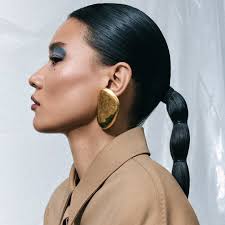 yulu.psd by @nickeucker makeup by @crystalgossman_ hair @thedavidcruz  styling @jenpatryn Skin prep @eltamdskincare barrier renewal complex  Foundation @hourglasscosmetics seamless finish foundation Concealer  @surratt Perfectionniste palette Eyeshadow ...