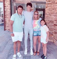 Childhood sweetheart brittany matthews will be there cheering him on. Is Jackson Mahomes Gay Or Dating A Girlfriend Bio Of Patrick Mahomes Brother Celebrity Gossip