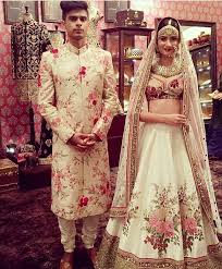 Instagram Photo By Wedmegood Com Aug 7 2016 At 2 13pm Utc Wedding Outfits For Groom Sabyasachi Lehenga Bridal Indian Wedding Outfits