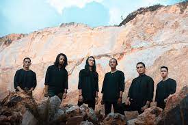Official music video by sekumpulan orang gila performing hentikan. Sekumpulan Orang Gila Facebook