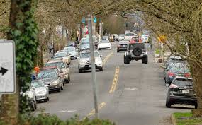 Guest Opinion: Here are some low-car design options for NE 7th Avenue -  BikePortland