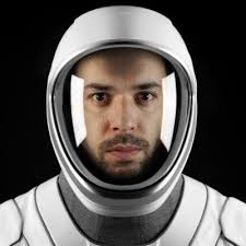 Mike Van Rose (@MikeVanRose)