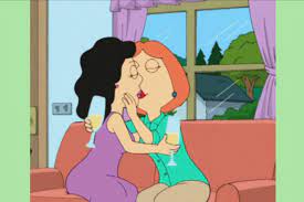Bonnie and lois kiss