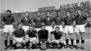 Precipita il veivolo del palmas e muoiono il presidente e quattro calciatori. Tutti I Nomi Della Storia Del Grande Torino Dal 1942 A Superga