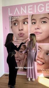 Serena Carson's Instagram, Twitter & Facebook