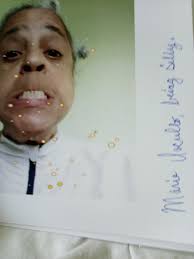 Mother Katherine and Paris Jackson at the Gary Indianna family home 2300  Jackson street ❤️🫶🏽