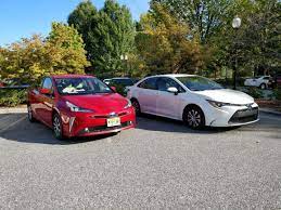 Both cars offer about the same amount of shoulder space across the rear bench. 2020 Toyota Corolla Hybrid Vs 2020 Toyota Prius Comparison Review What S The Better Buy