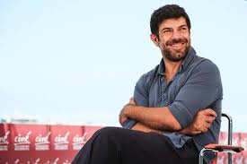 Thomas lennon, robert ben garant. Unict Conversazione Con L Attore Pierfrancesco Favino Alla Ssc Liveunict