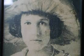 Macie Glenna Morgan (1906-2002)