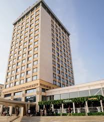 Imagini live din iasi piata unirii , camera live din orasul iasi. Hotel Unirea Spa Iasi Rez 0372 439 227