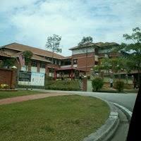 It's academic achievements is probably the best in the kota damansara area. Smk Seksyen 10 Kota Damansara High School