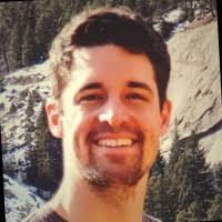 100+ perfiles de «Linkowski»