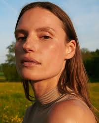 STELLA MCCARTNEY — ANIEK STROEKEN