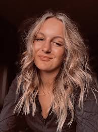 Hi cn u take ur kids wth to labour department in Mitchell's plain