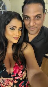 Neela Seerattansingh (@neela_17) • Instagram-bilder og -videoer